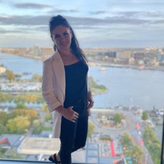 The avatar of Nails by Lana