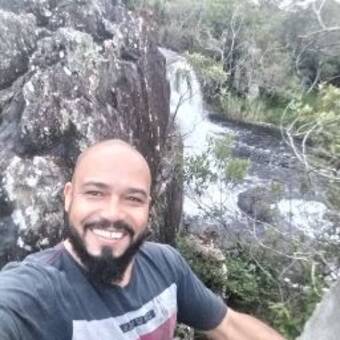 The avatar of Edilson