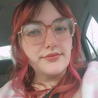 The avatar of Stephanie