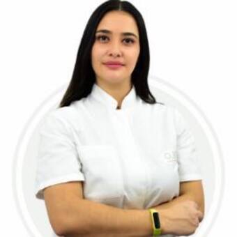 The avatar of Yennifer