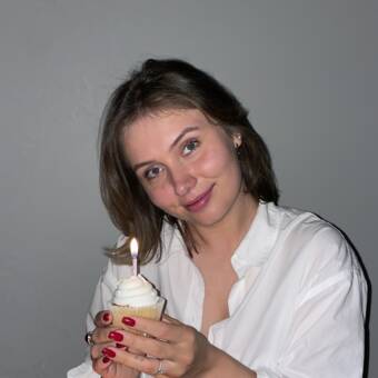 The avatar of Loreta