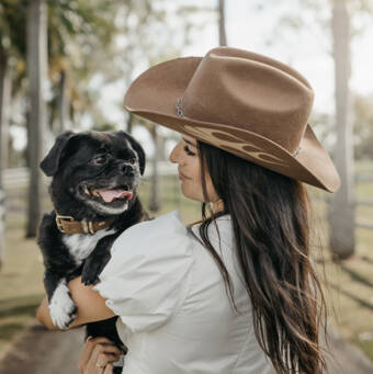 The avatar of Brooke