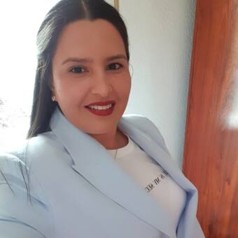 The avatar of Deisy Diandra