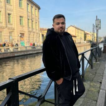 Henkilön Nicu avatar