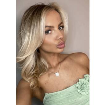 The avatar of Olivia